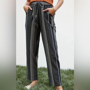 Anthropologie Striped Black and White beach Pant. Sz L
